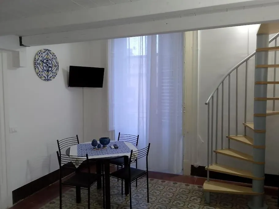 Appartamento Centro Storico パレルモ